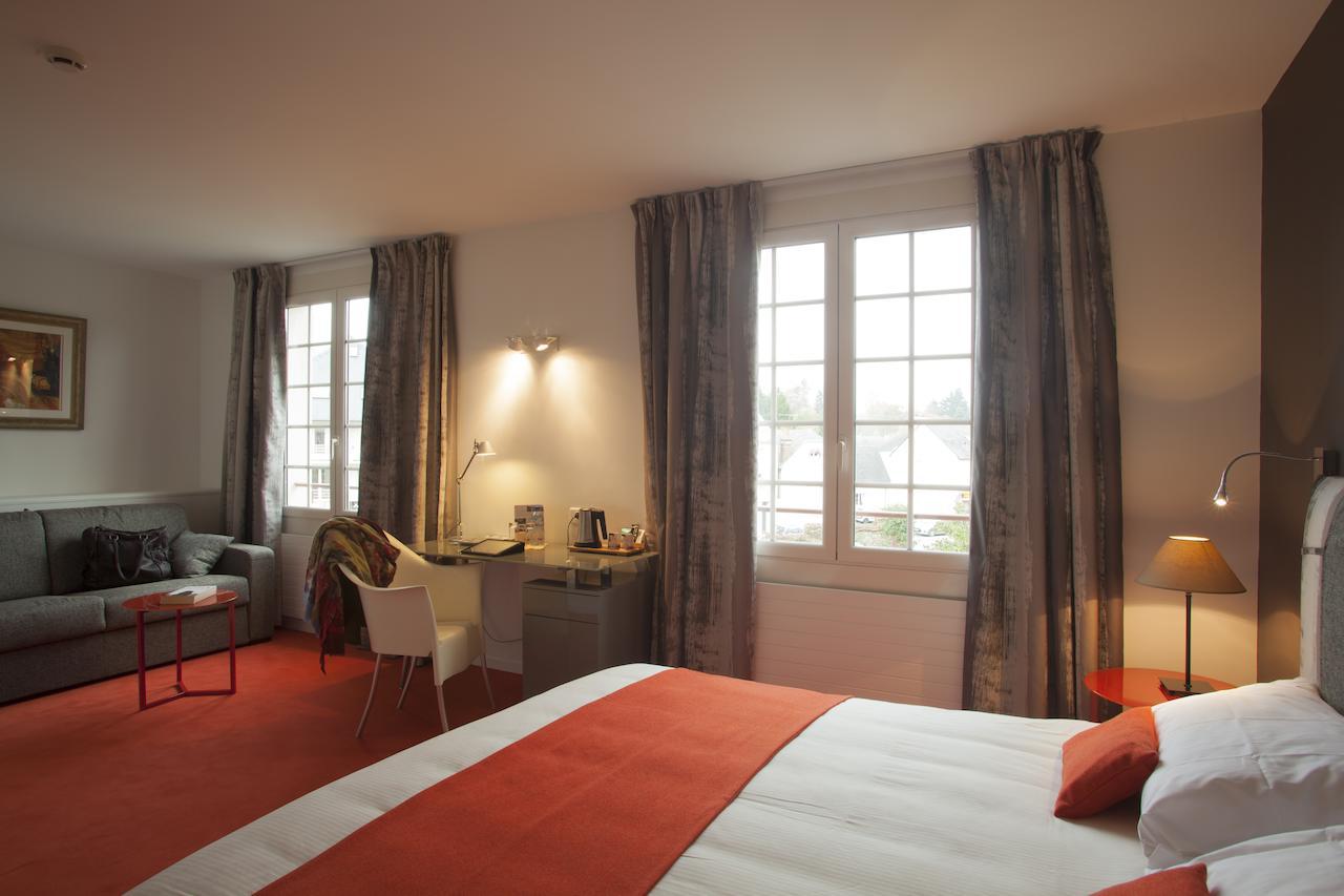 Logis Ar Milin Hotel Châteaubourg Екстериор снимка