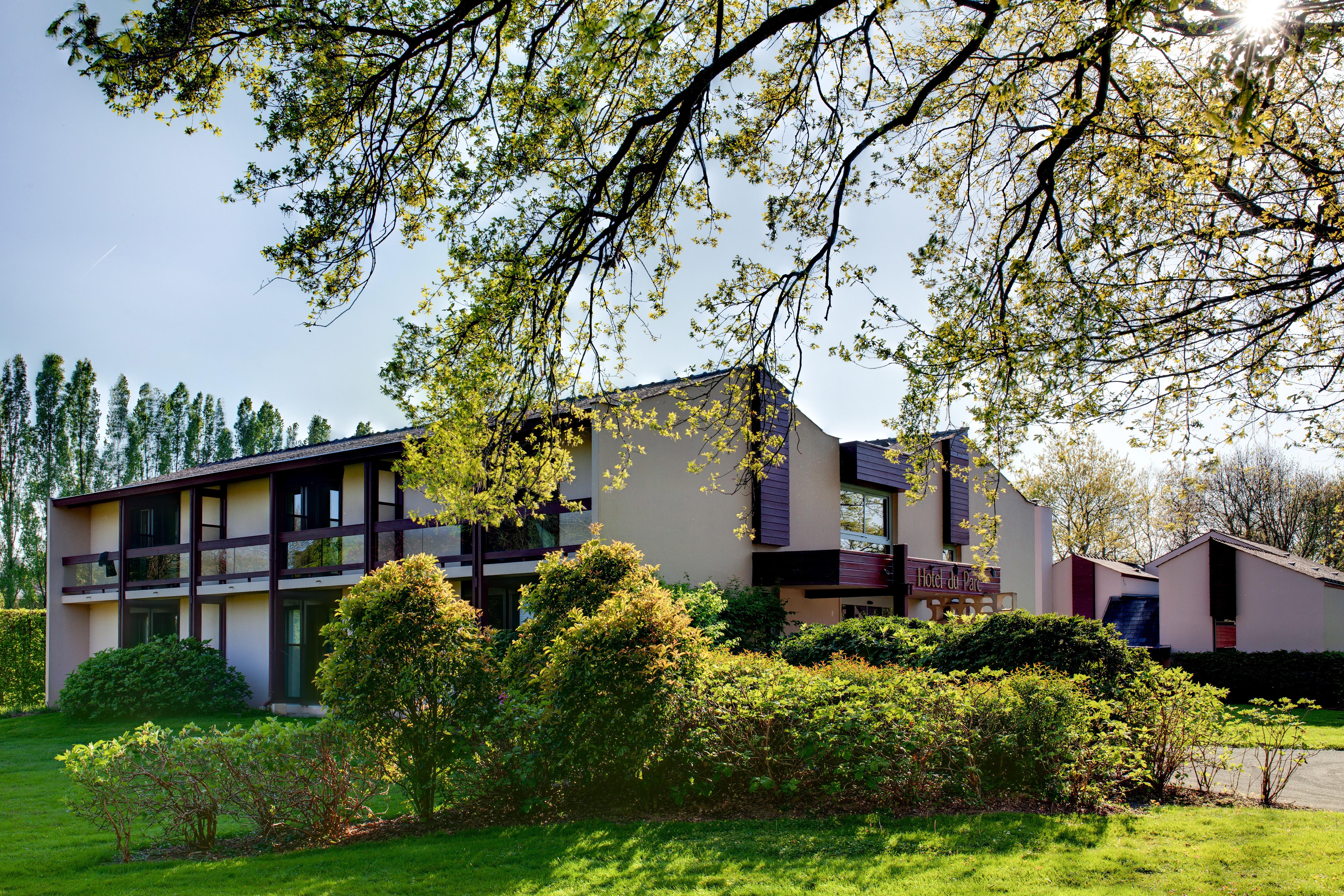 Logis Ar Milin Hotel Châteaubourg Екстериор снимка