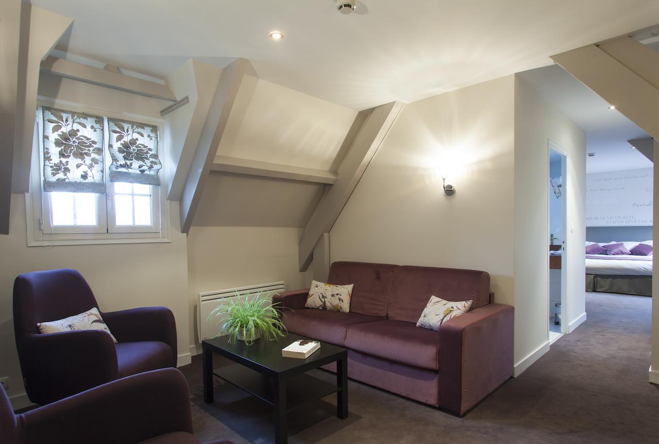 Logis Ar Milin Hotel Châteaubourg Екстериор снимка