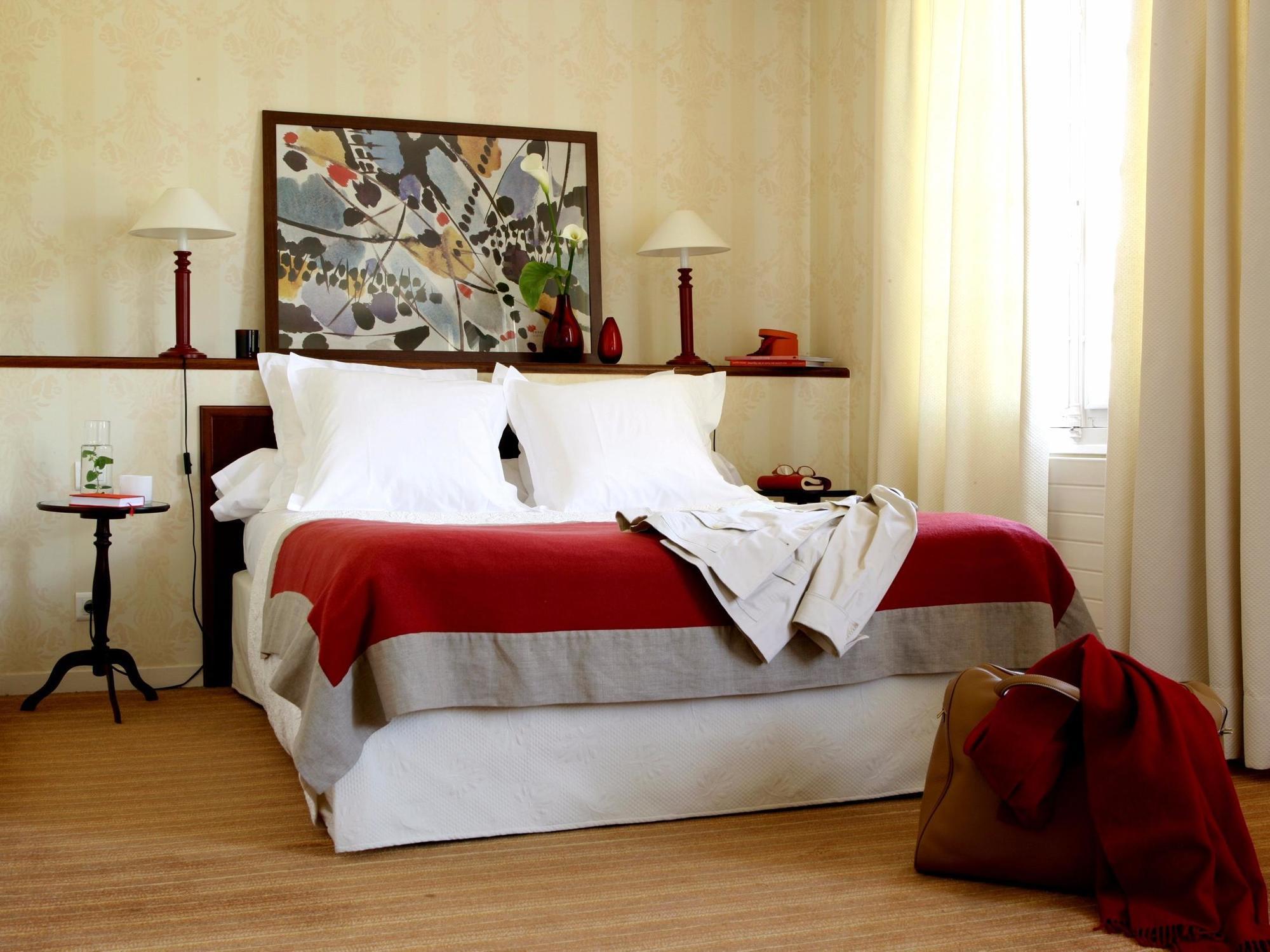Logis Ar Milin Hotel Châteaubourg Екстериор снимка