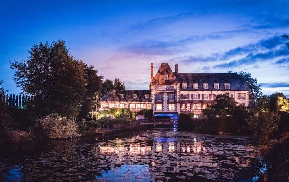 Logis Ar Milin Hotel Châteaubourg Екстериор снимка
